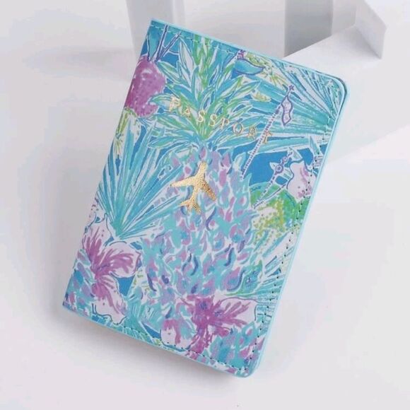 Tropical Floral Print Passport Case Cover - Picture 2 of 6
